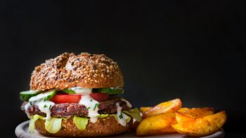 Burger végan : 3 raisons de le préférer au burger traditionnel